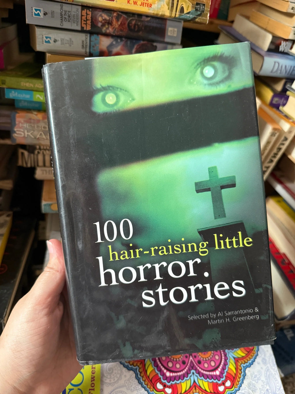 100 Hair-Raising Little Horror Stories selected by Al Sarantino & Martin H. Greenberg