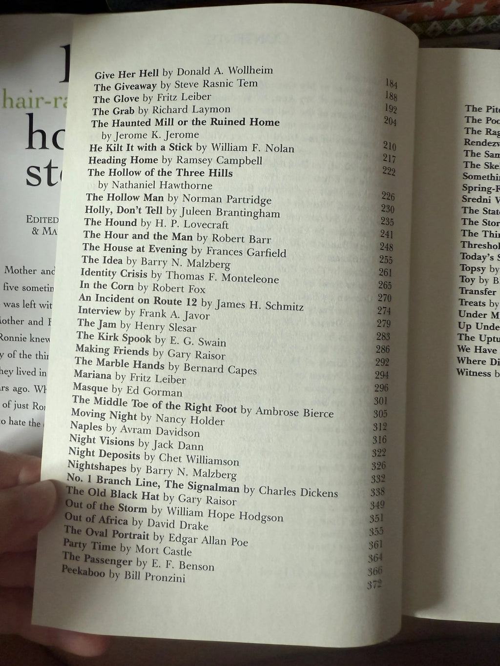 100 Hair-Raising Little Horror Stories selected by Al Sarantino & Martin H. Greenberg