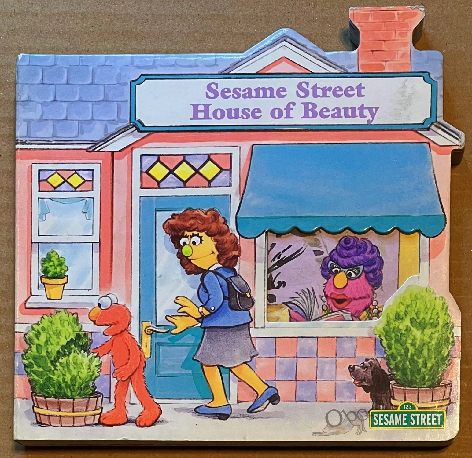 Elmo's Neighborhood Sesame Street House of Beauty by Sarah Albee illustrated by Tom Leigh (Copy)