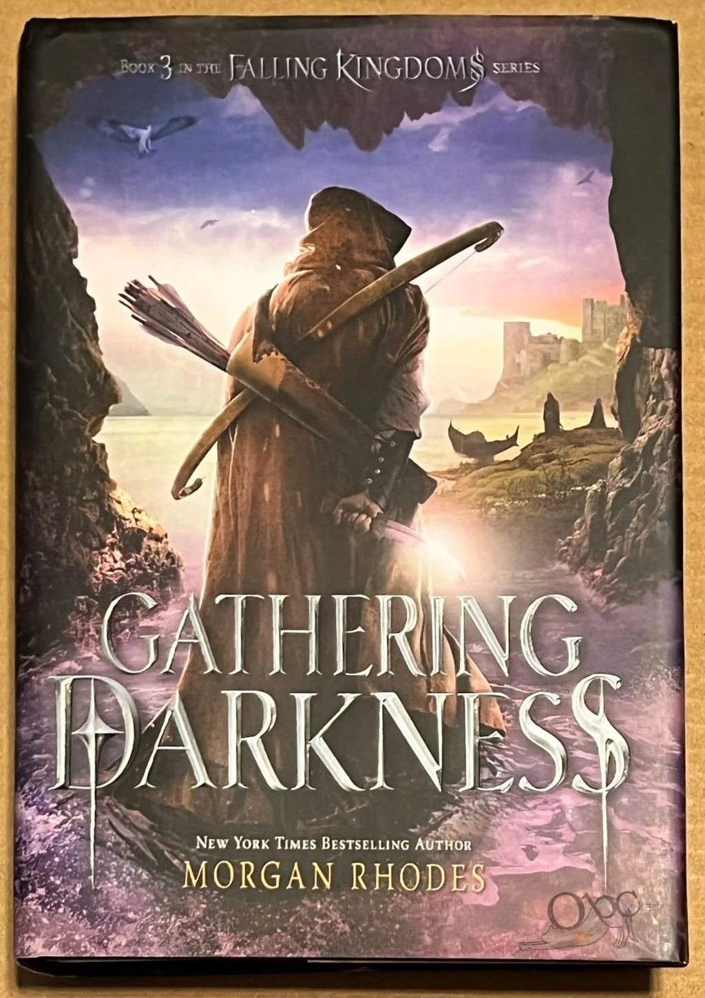 Gathering Darkness (Falling Kingdoms #3) by Morgan Rhodes